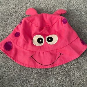 Kids bucket hat, or sun hat